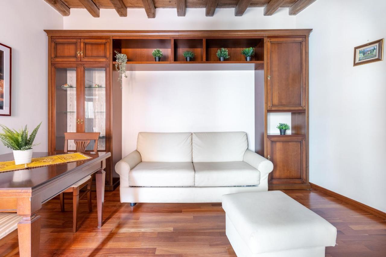 Vg Trevi Fountain 5 Stelle Elegant Apartment Roma Exterior foto